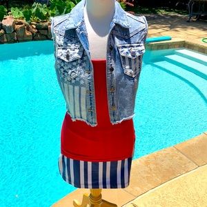 Adorable denim vest skirt and tank set L